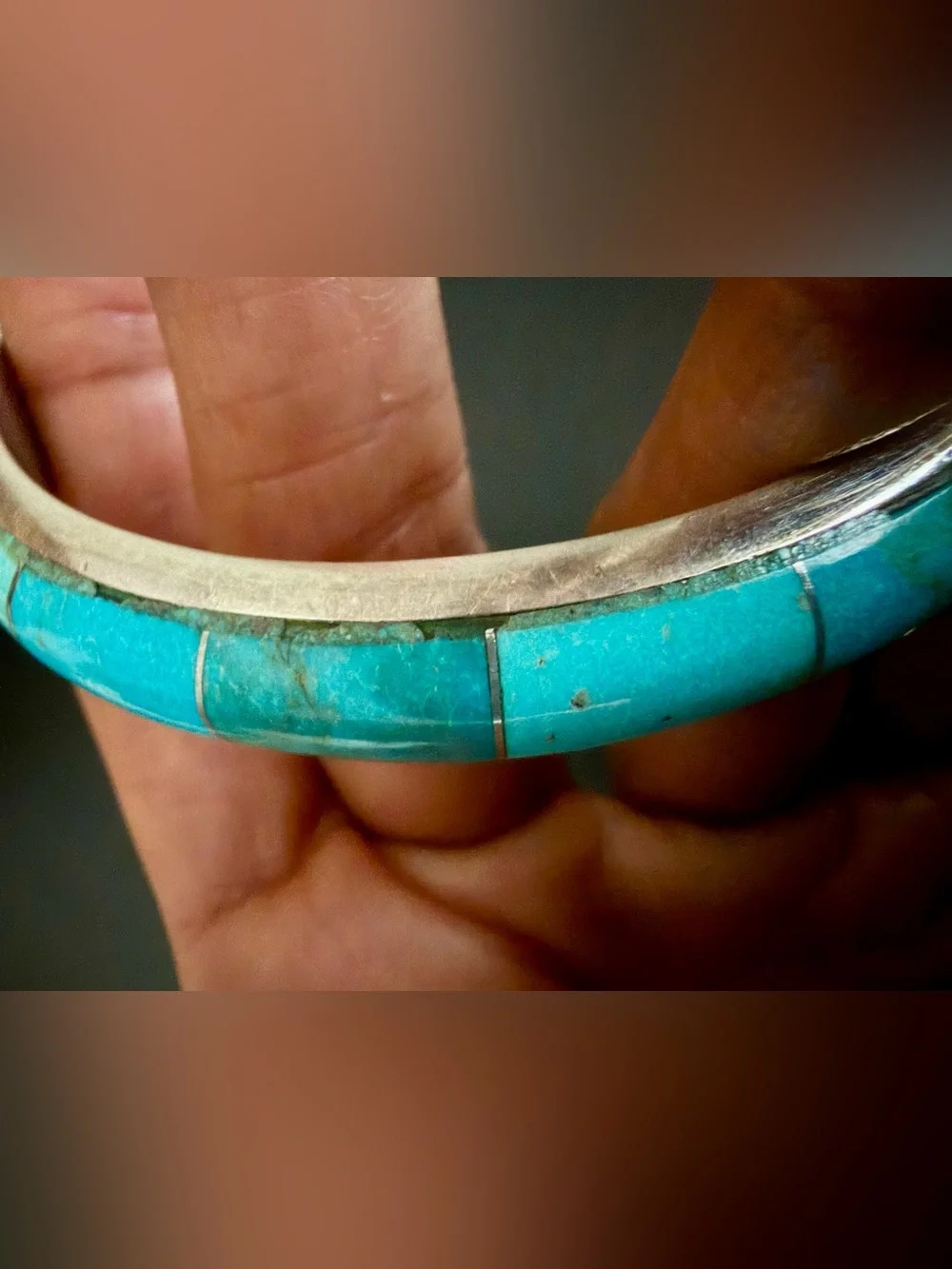 VINTAGE JAY KING (DTR) STERLING SILVER GENUINE TURQUOISE INLAY BANGLE BRACELET